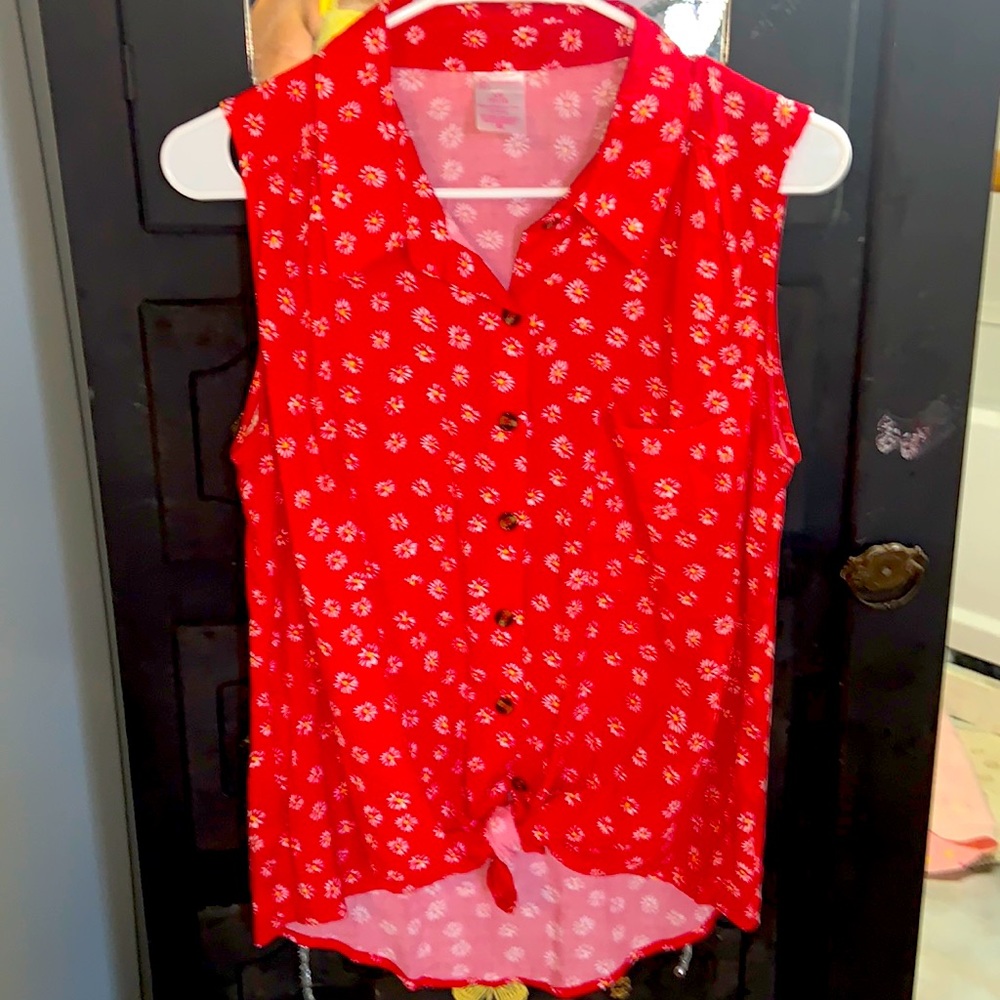 Lg Never worn Res and white button down